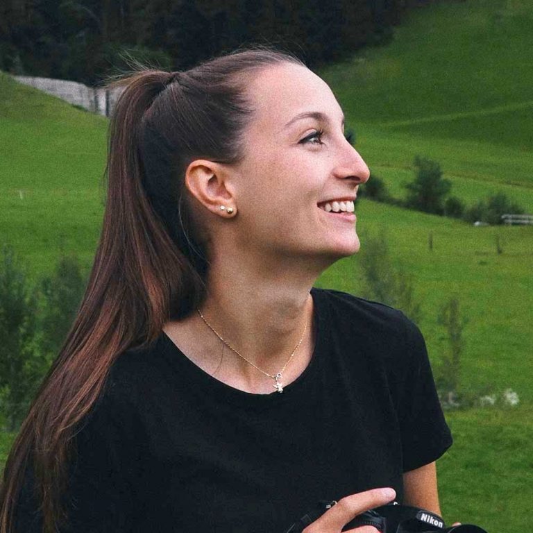 Leonie Becker, Social Media Managerin